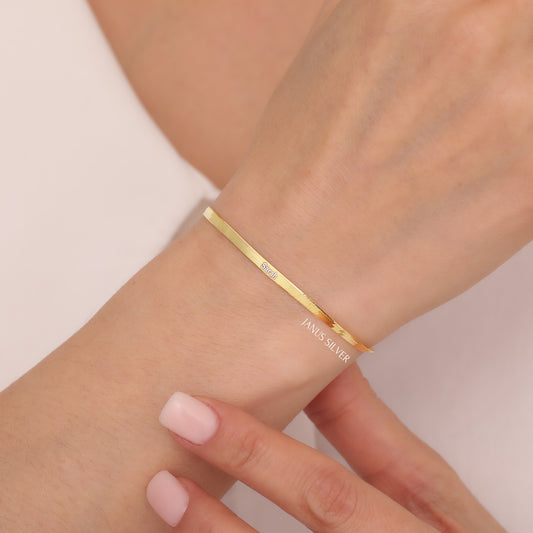 Custom Italian Gold Chain Bracelet, Dainty Name Bracelet, Personalized Jewelry, Engraved Bracelet